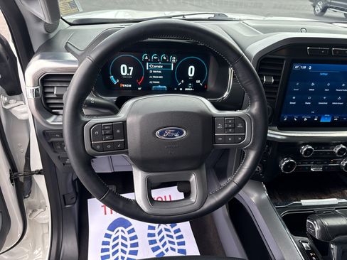 Used 2022 Ford F150 Lariat AWD/4WD image 12