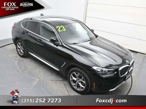 Used 2023 BMW X4 xDrive30i image 24