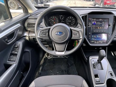 Certified 2025 Subaru Impreza 2.0i image 5