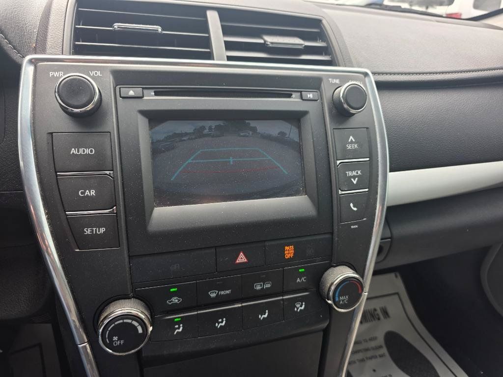 Used 2017 Toyota Camry SE FWD image 17