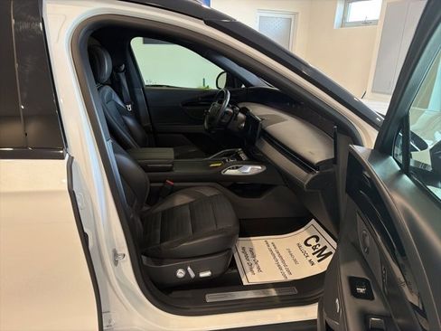 Used 2024 Lincoln Nautilus Reserve w/ Equipment Group 202A image 19