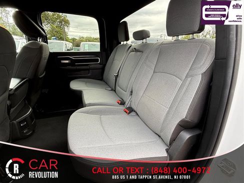 Used 2024 RAM 3500 Big Horn AWD/4WD image 41