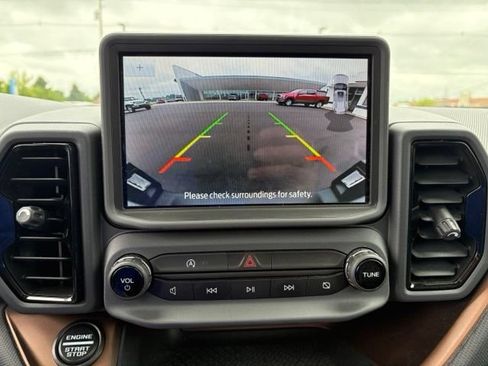 Used 2023 Ford Bronco Sport Outer Banks w/ Tech Package AWD/4WD image 26