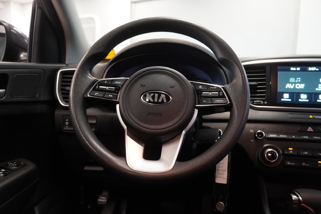 Used 2021 Kia Sportage LX FWD image 17