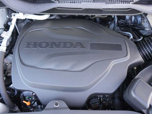 Used 2026 Honda Odyssey EX-L image 9