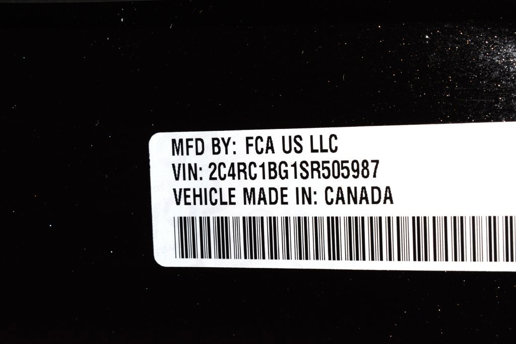 Used 2025 Chrysler Pacifica Select FWD image 38