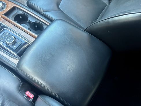 Used 2021 Nissan Armada SL w/ Captain's Chairs Package AWD/4WD image 24
