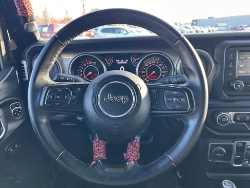 Used 2018 Jeep Wrangler Unlimited Sport S image 11