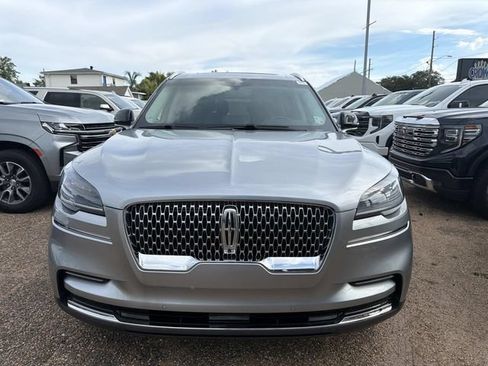 Used 2024 Lincoln Aviator Reserve w/ Equipment Group 201A RWD image 2