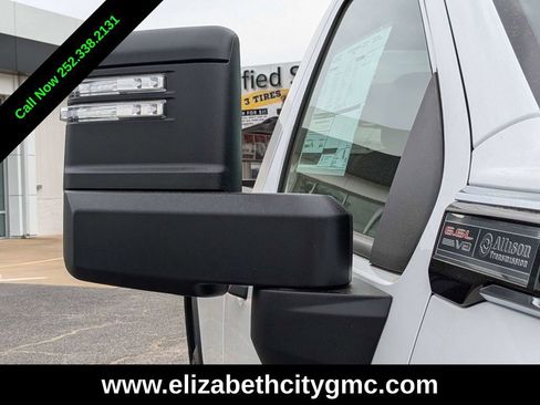 New 2025 GMC Sierra 2500 Pro image 11