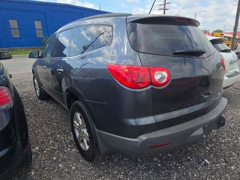 Used 2012 Chevrolet Traverse LT image 8