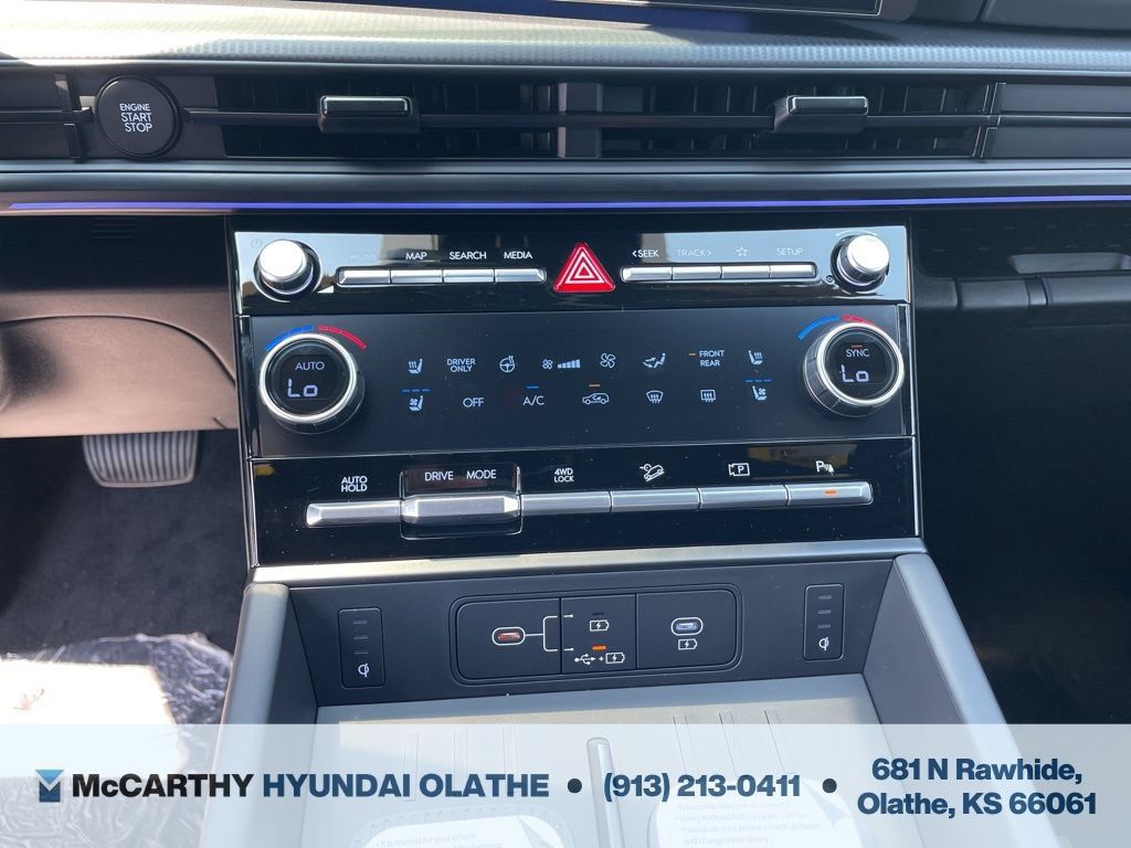 Used 2026 Hyundai Santa Fe Calligraphy AWD/4WD image 29