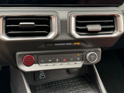 Used 2024 Ford Mustang Premium image 24