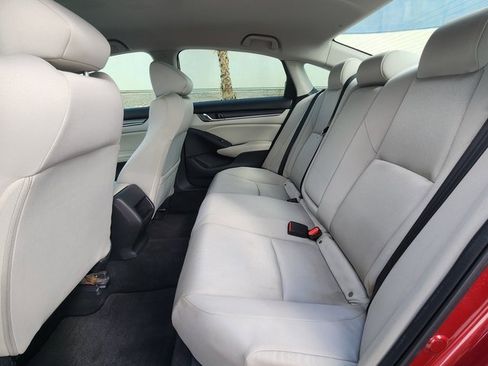 Used 2018 Honda Accord LX image 11