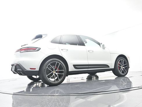 Certified 2023 Porsche Macan S AWD/4WD image 52