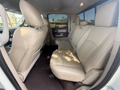 Used 2018 RAM 2500 Laramie AWD/4WD image 43