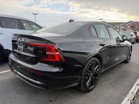 Used 2025 Volvo S60 T8 Ultra image 4