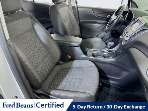 Used 2022 Chevrolet Equinox LT image 13