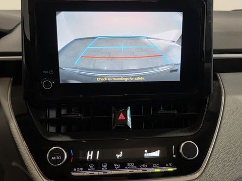 Used 2023 Toyota Corolla LE image 19