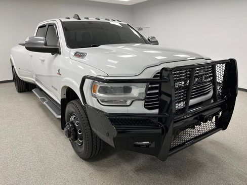 Used 2019 RAM 3500 Laramie AWD/4WD image 2
