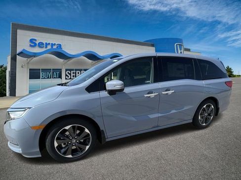 Used 2024 Honda Odyssey Elite image 1