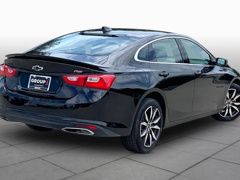 Used 2025 Chevrolet Malibu RS FWD image 13