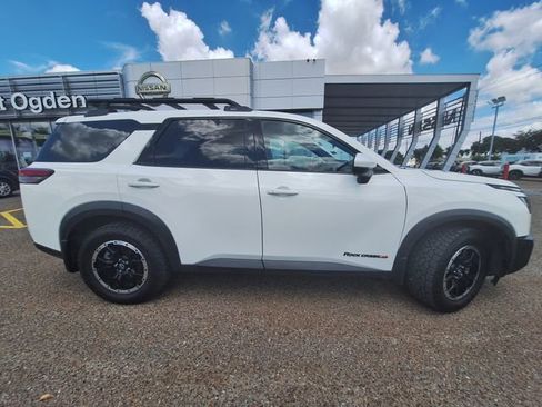 Certified 2024 Nissan Pathfinder Rock Creek AWD/4WD image 7