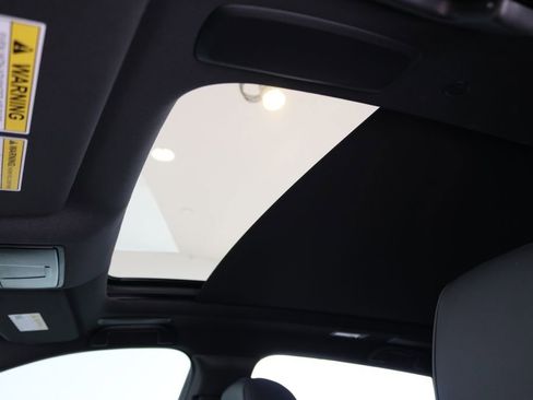 Used 2022 Acura RDX A-Spec image 16