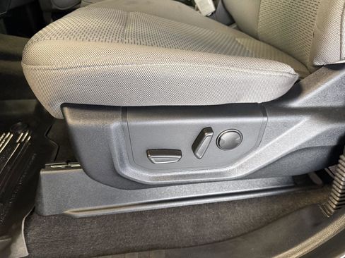 Used 2020 Ford F150 XLT w/ Equipment Group 302A Luxury image 19