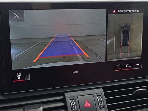 Used 2022 Audi SQ5 Premium Plus image 24