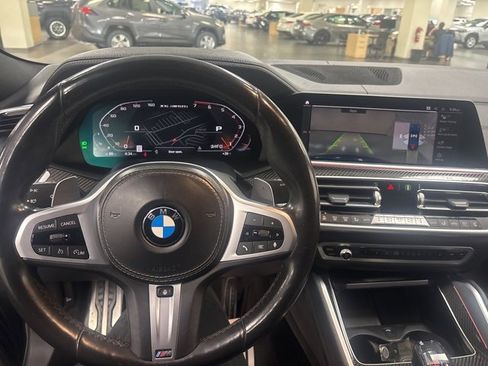 Used 2022 BMW X6 M50i w/ Executive Package image 18
