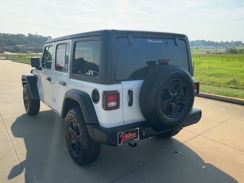 Used 2020 Jeep Wrangler Unlimited Sport S image 7