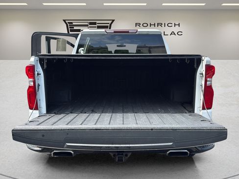 Used 2019 Chevrolet Silverado 1500 Custom Trail Boss w/ Custom Convenience Package AWD/4WD image 15