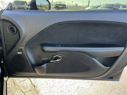 Used 2019 Dodge Challenger SRT Hellcat Redeye image 15