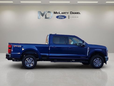 New 2026 Ford F250 Lariat w/ FX4 Off-Road Package image 6