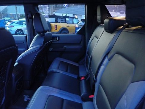 Used 2023 Ford Bronco Big Bend image 11