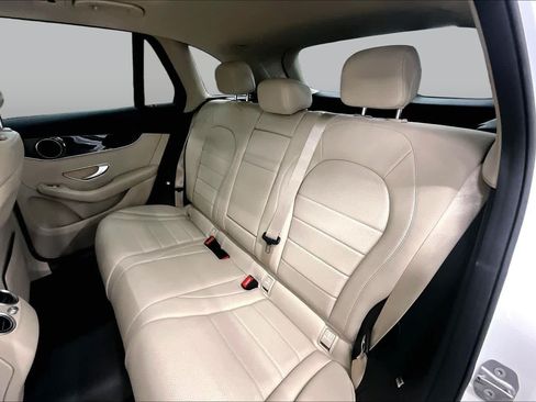 Used 2016 Mercedes-Benz GLC 300 image 19