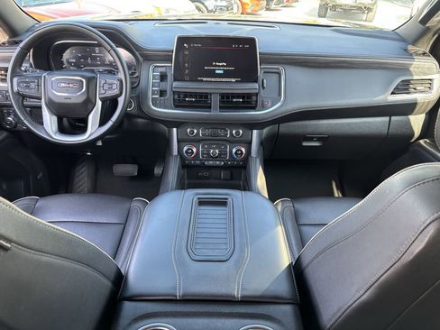 Used 2024 GMC Yukon SLT image 9