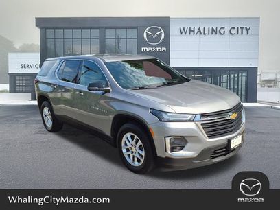 Used 2023 Chevrolet Traverse LS