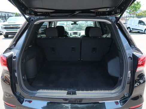Used 2023 Chevrolet Equinox LS w/ LS Convenience Package FWD image 37