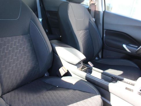 Used 2024 Nissan Kicks SV image 16