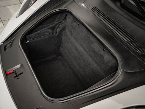 Certified 2022 Porsche 911 Targa 4 GTS image 34