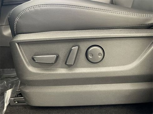 New 2025 Nissan Armada PRO-4X image 26