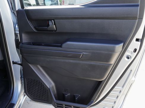 Certified 2024 Toyota Tacoma SR5 AWD/4WD image 28