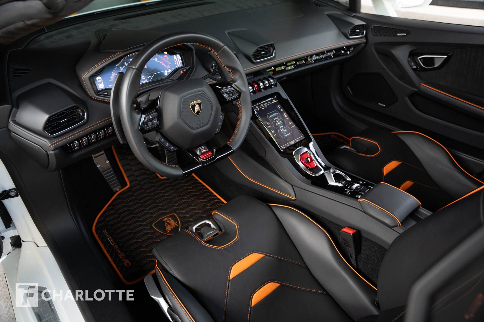 Used 2024 Lamborghini Huracan EVO AWD/4WD image 23