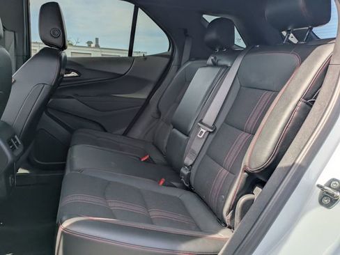 Used 2023 Chevrolet Equinox RS image 14