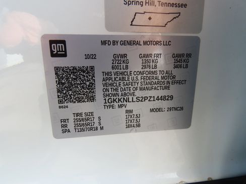 Used 2023 GMC Acadia AT4 w/ Technology Package image 42