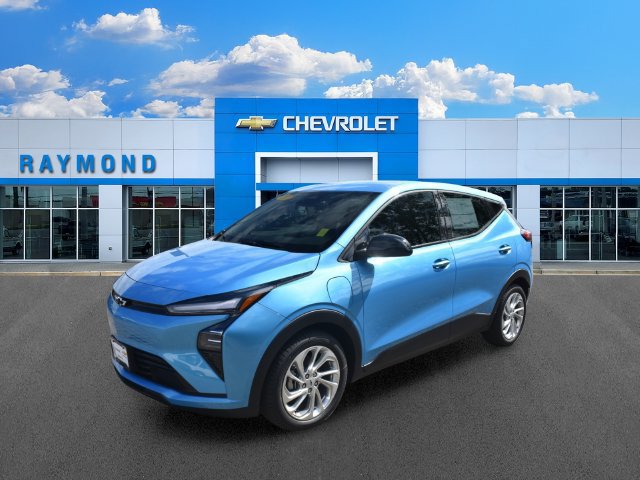 New 2027 Chevrolet Bolt LT w/ Comfort Package FWD image 8