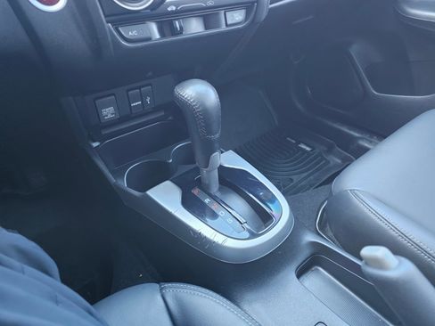 Used 2017 Honda Fit EX-L image 29