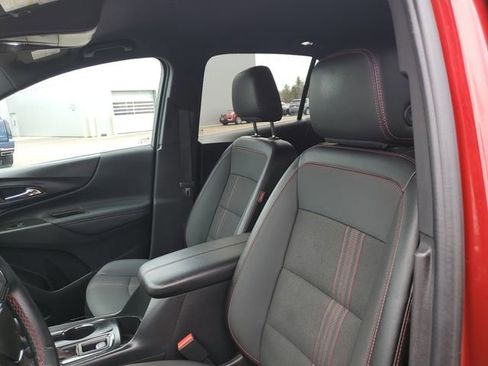 Used 2024 Chevrolet Equinox RS image 5